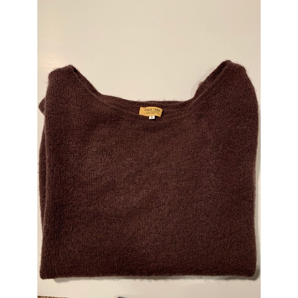 Piko Sweater